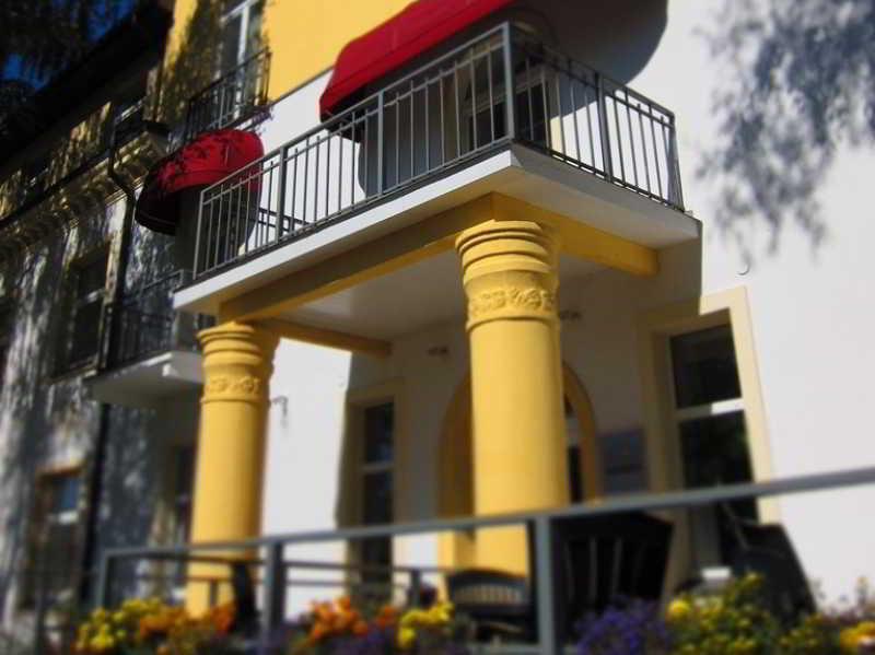 Hotel Vilmaja Riga Extérieur photo
