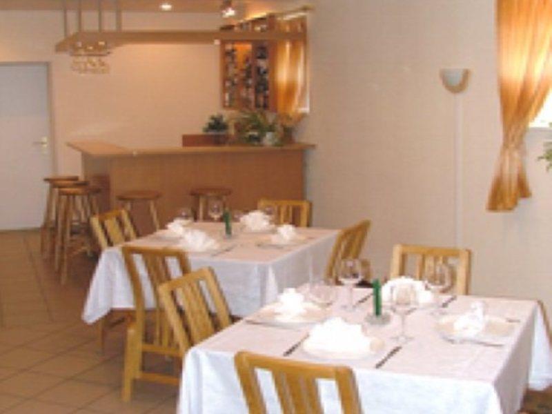 Hotel Vilmaja Riga Extérieur photo