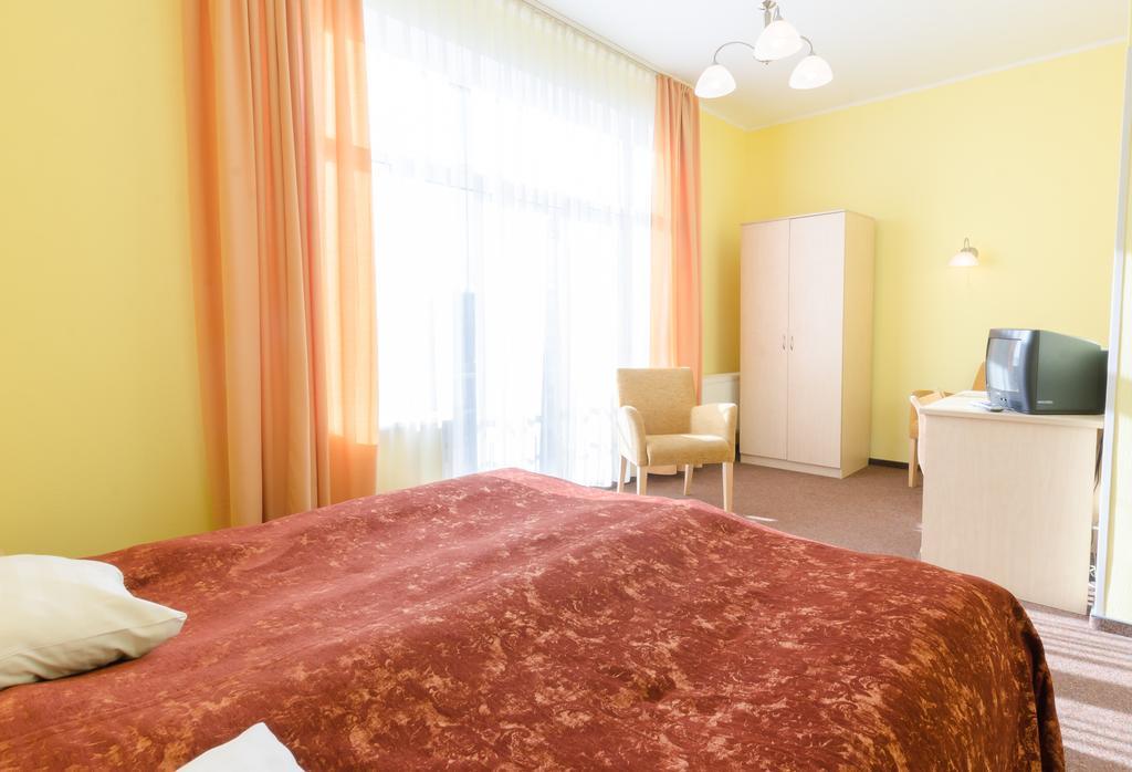Hotel Vilmaja Riga Extérieur photo