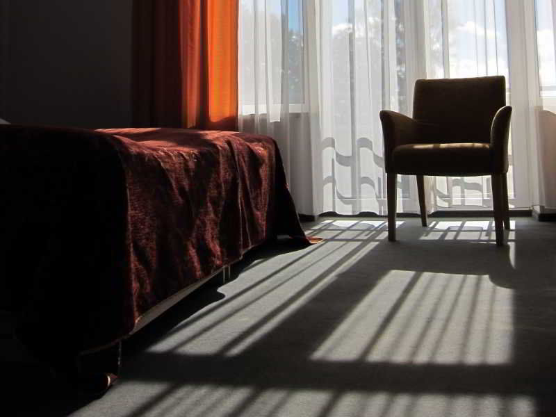 Hotel Vilmaja Riga Extérieur photo