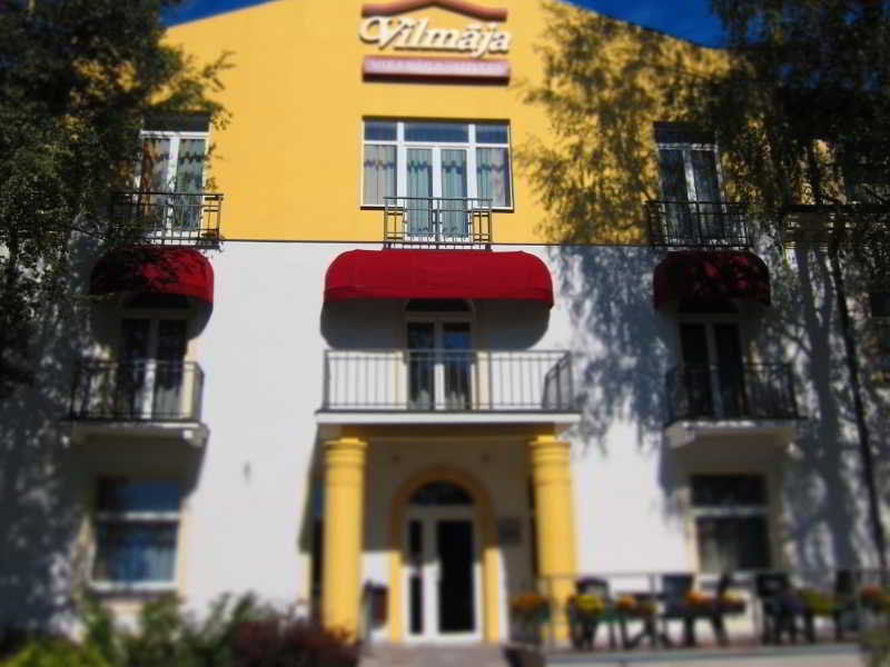 Hotel Vilmaja Riga Extérieur photo